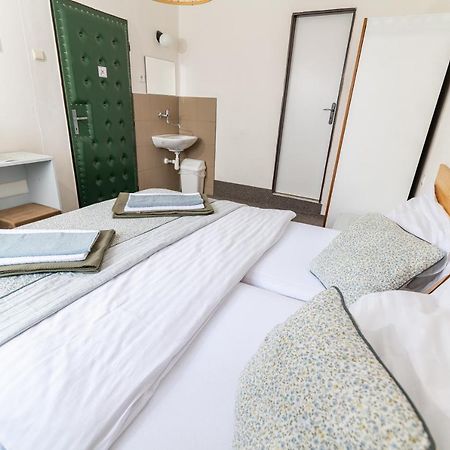 Turisticka Ubytovna Liptovsky Mikulas Luaran gambar